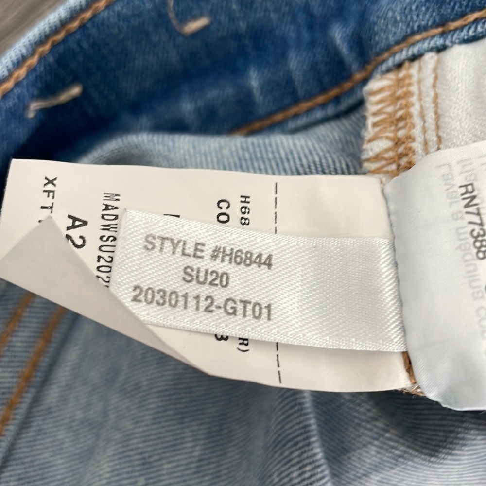 Sz27 Madewell 9” Mid-Rise Skinny and Distressed in a Medium Light Wash GUC - Picture 12 of 14